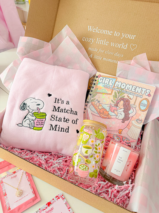 📦 Snoopy Matcha Cozy Box