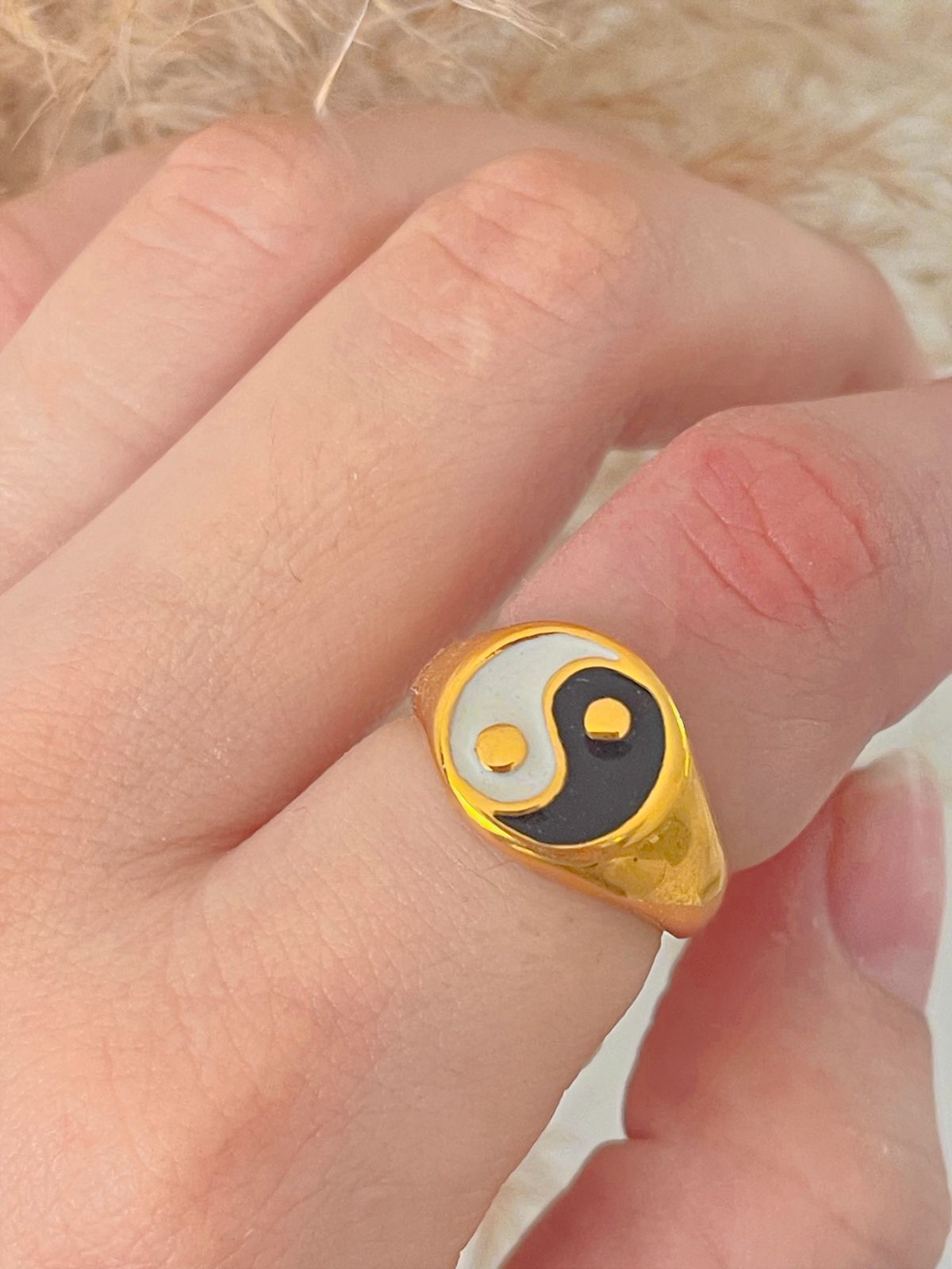 Anillo Ying Yang