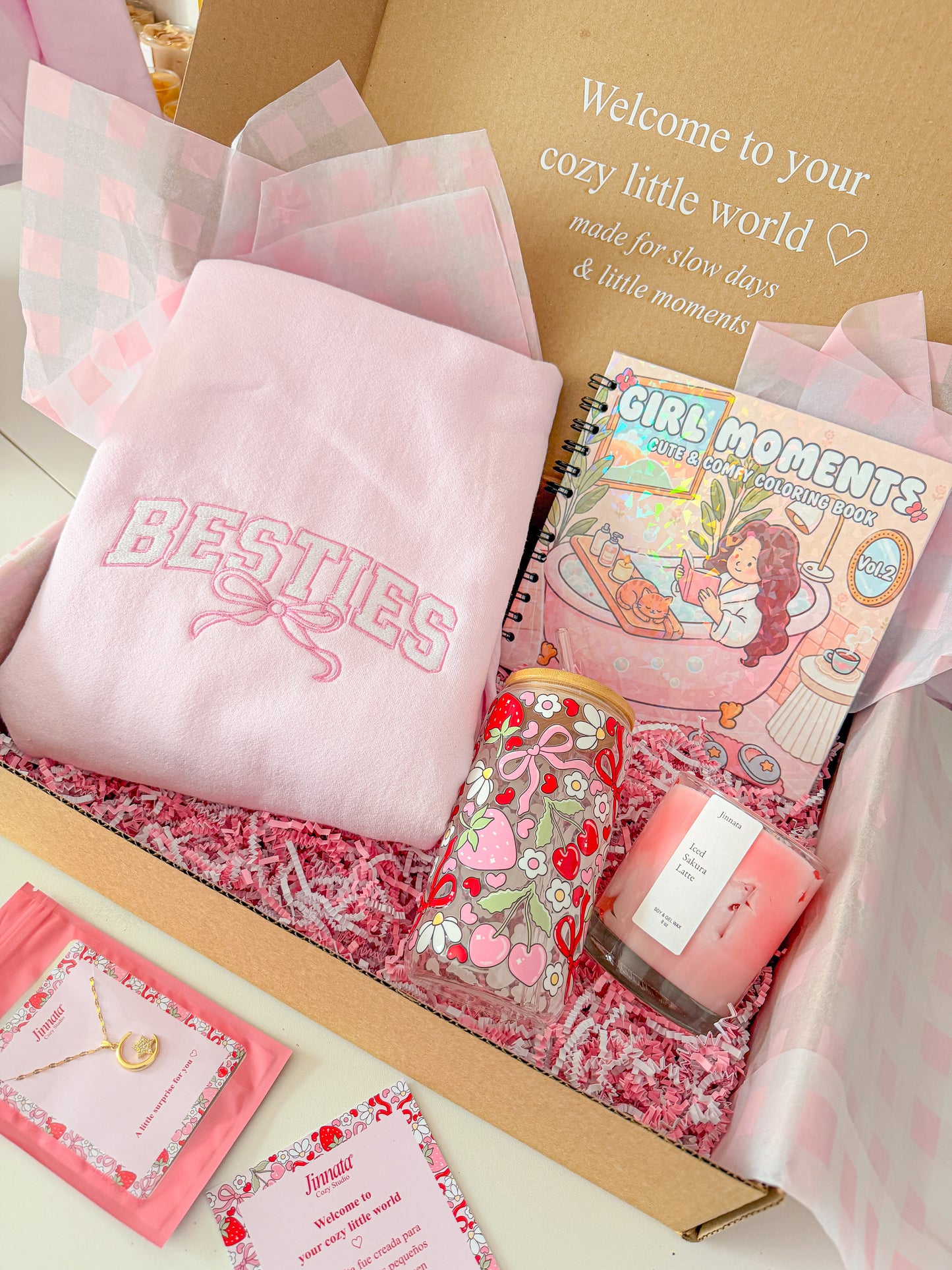 📦 Bestie Cozy Box