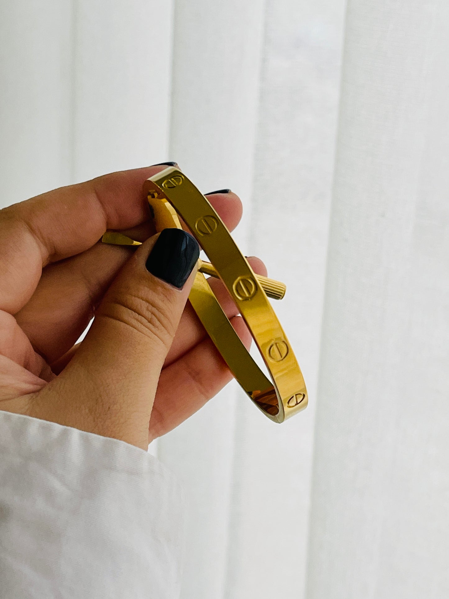 Brazalete Lovel CTR Dorado