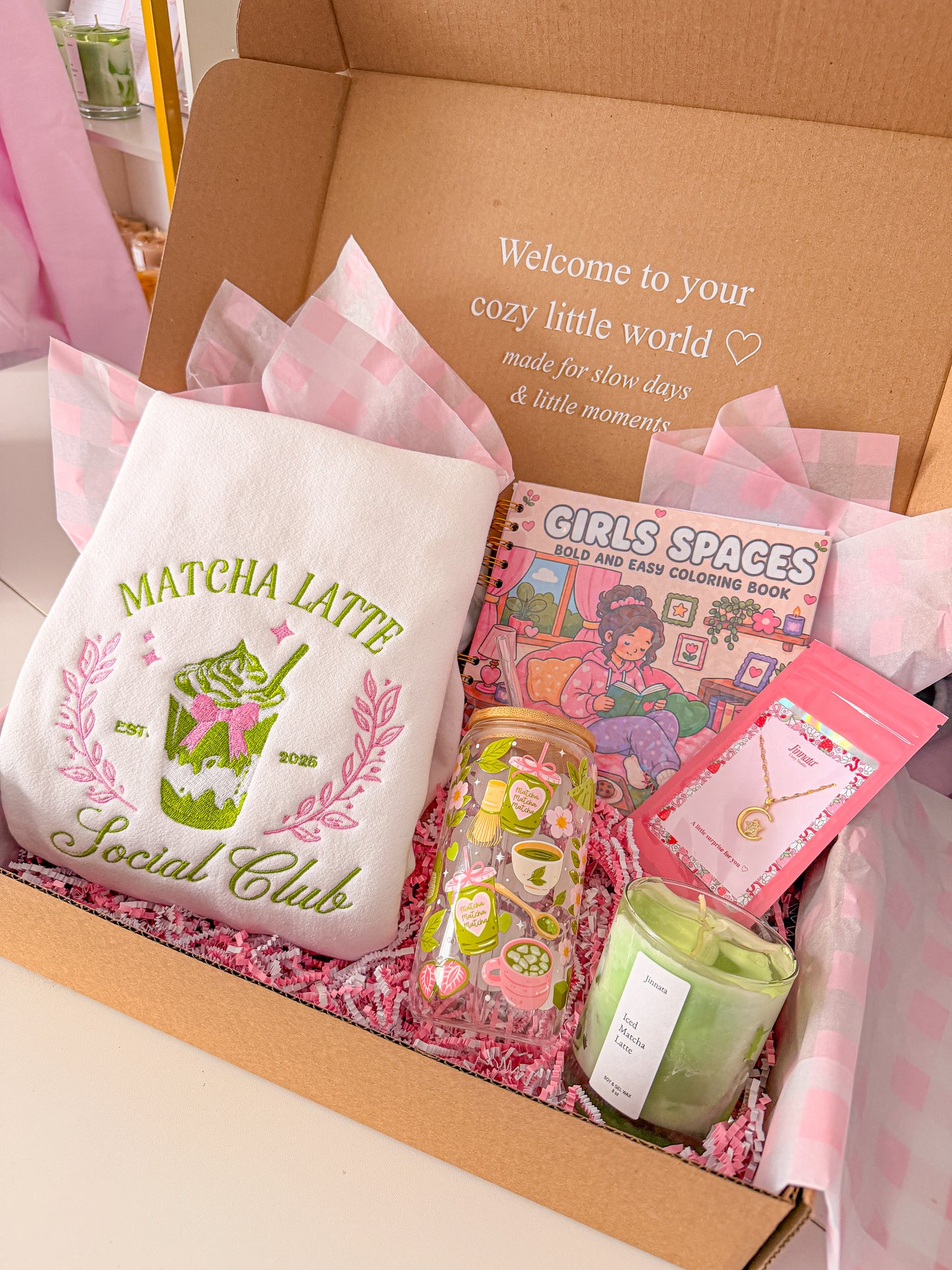 📦 Matcha Cozy Box